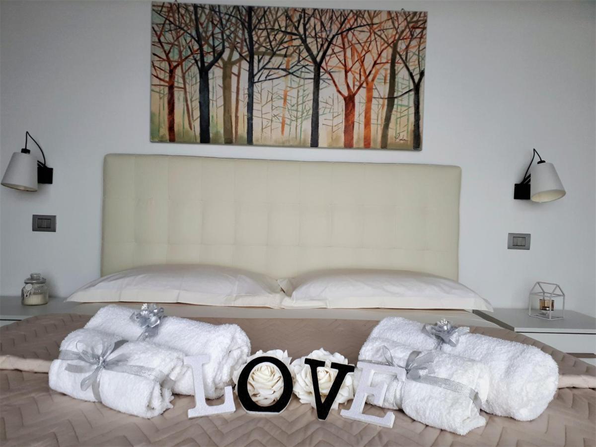 Villa Treglia B&B ฟอร์เมีย ภายนอก รูปภาพ
