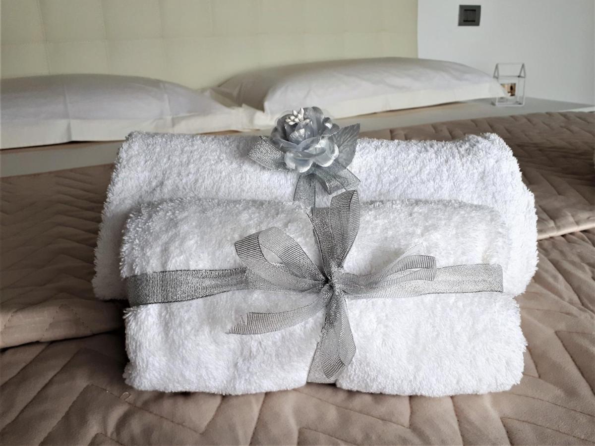 Villa Treglia B&B ฟอร์เมีย ภายนอก รูปภาพ