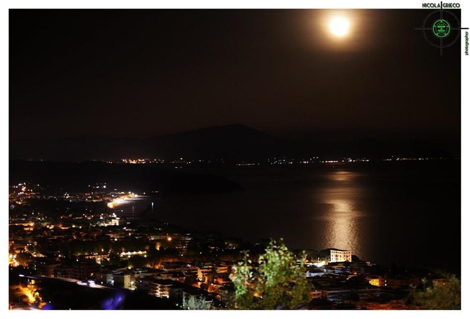 Villa Treglia B&B ฟอร์เมีย ภายนอก รูปภาพ